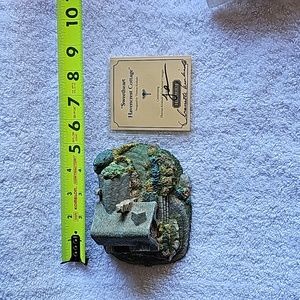 Thomas Kinkade Sweetheart Havencest cottage miniature